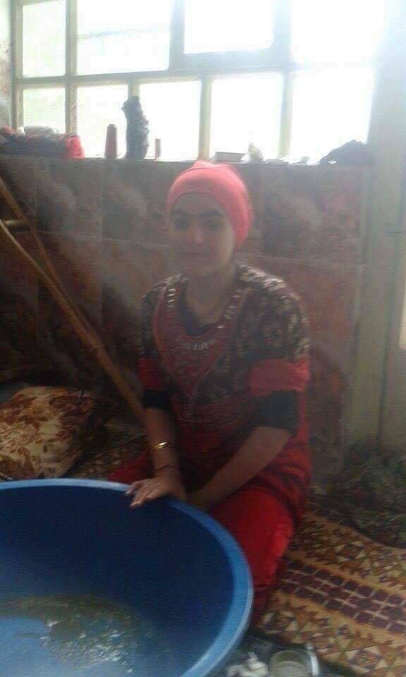 فتيات في أحضان مسلحي داعش